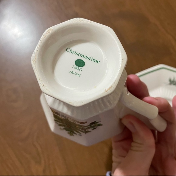 Nikco Japan Christmastime  cup & saucer - Picture 3 of 5